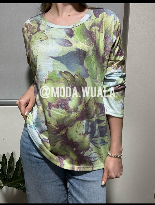 POLERA FLOR HOJAS Y DESTELLOS - VERDE